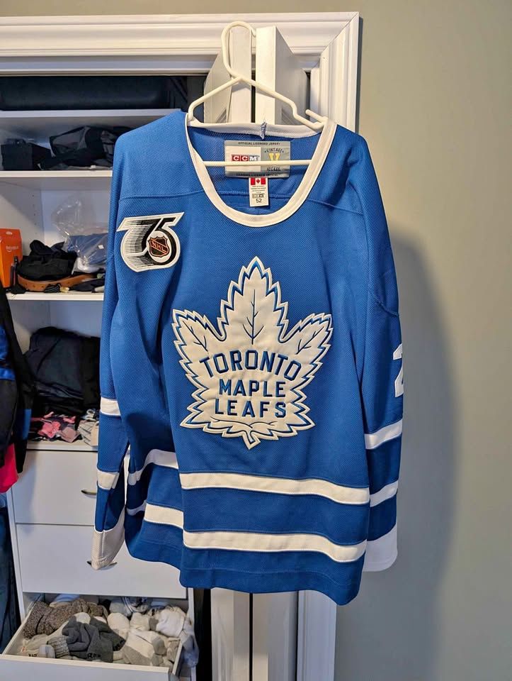 NHL #28 Domi Toronto Maple Leaf's Jersey XL