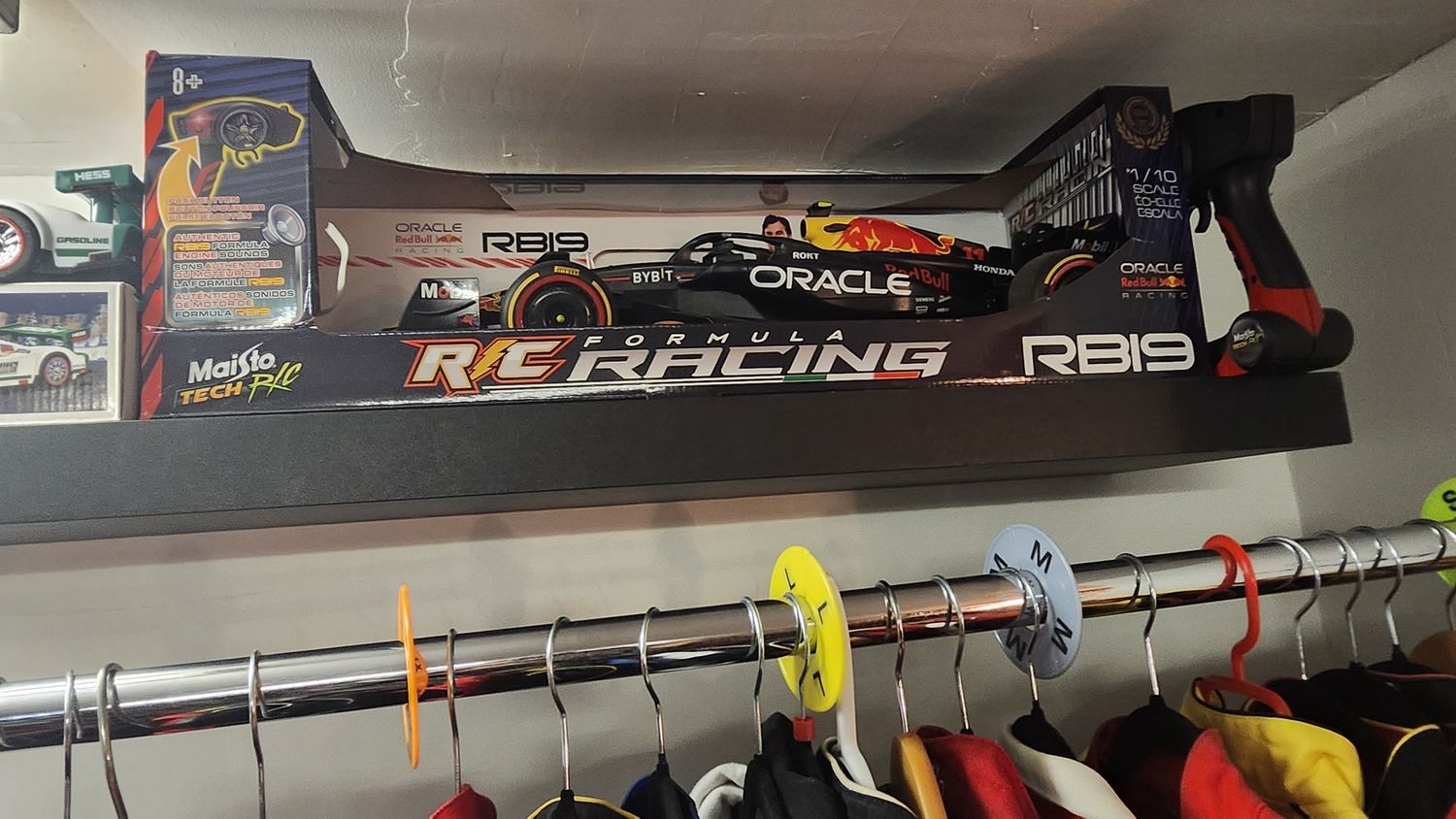 F1 21" Oracle Red Bull Racer with Remote &amp; Box