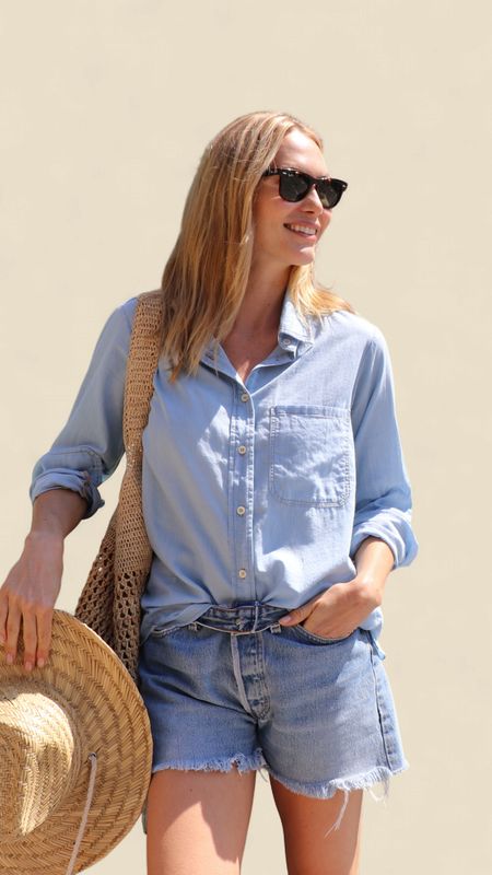 Boyfriend Shirt - Light Wash