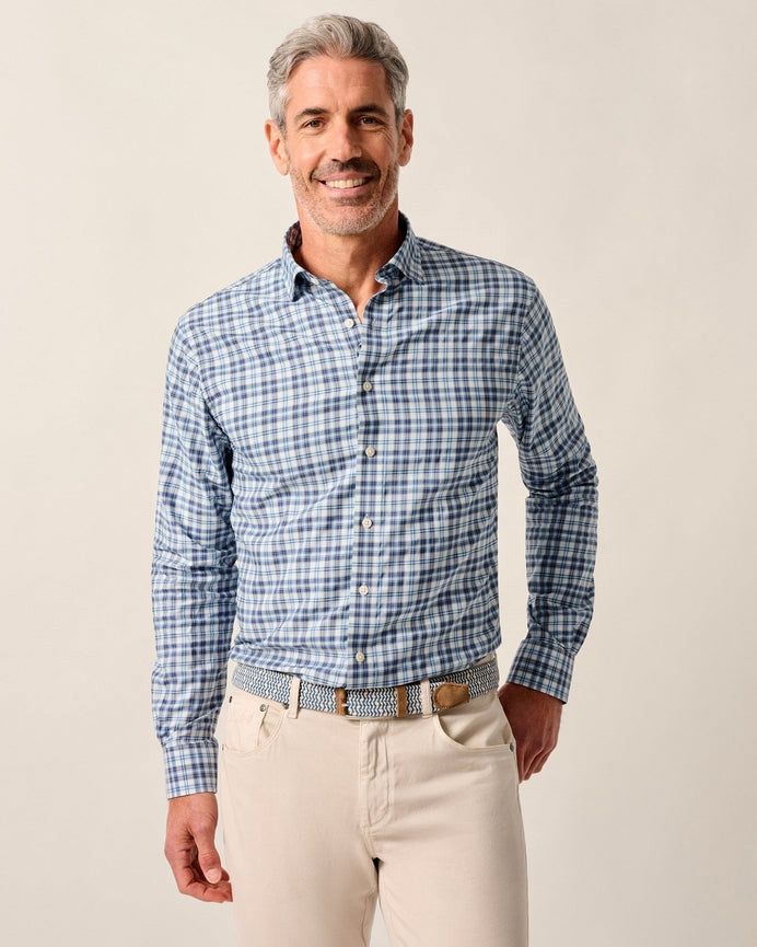 DONOVAN FEATHERWEIGHT PERFORMANCE BUTTON DOWN SHIRT, Color: NAVY, Size: M