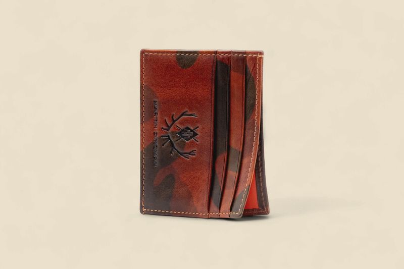 HEMINGWAY SADDLE LEATHER EXECUTIVE ID CARD CASE - CAMO