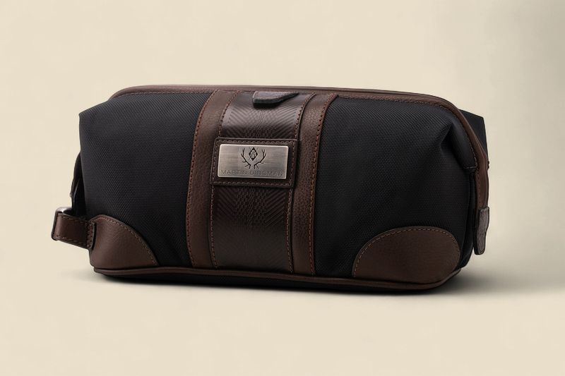 EXECUTIVE NYLON SHAVE CASE