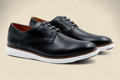 COUNYRAIRE SADDLE LEATHER PLAIN TOE - BLACK
