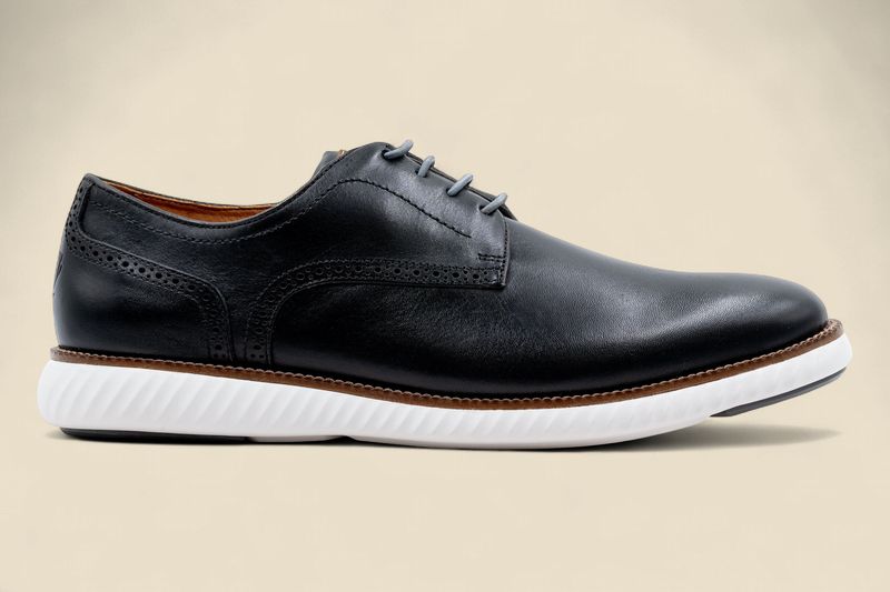 COUNYRAIRE SADDLE LEATHER PLAIN TOE - BLACK