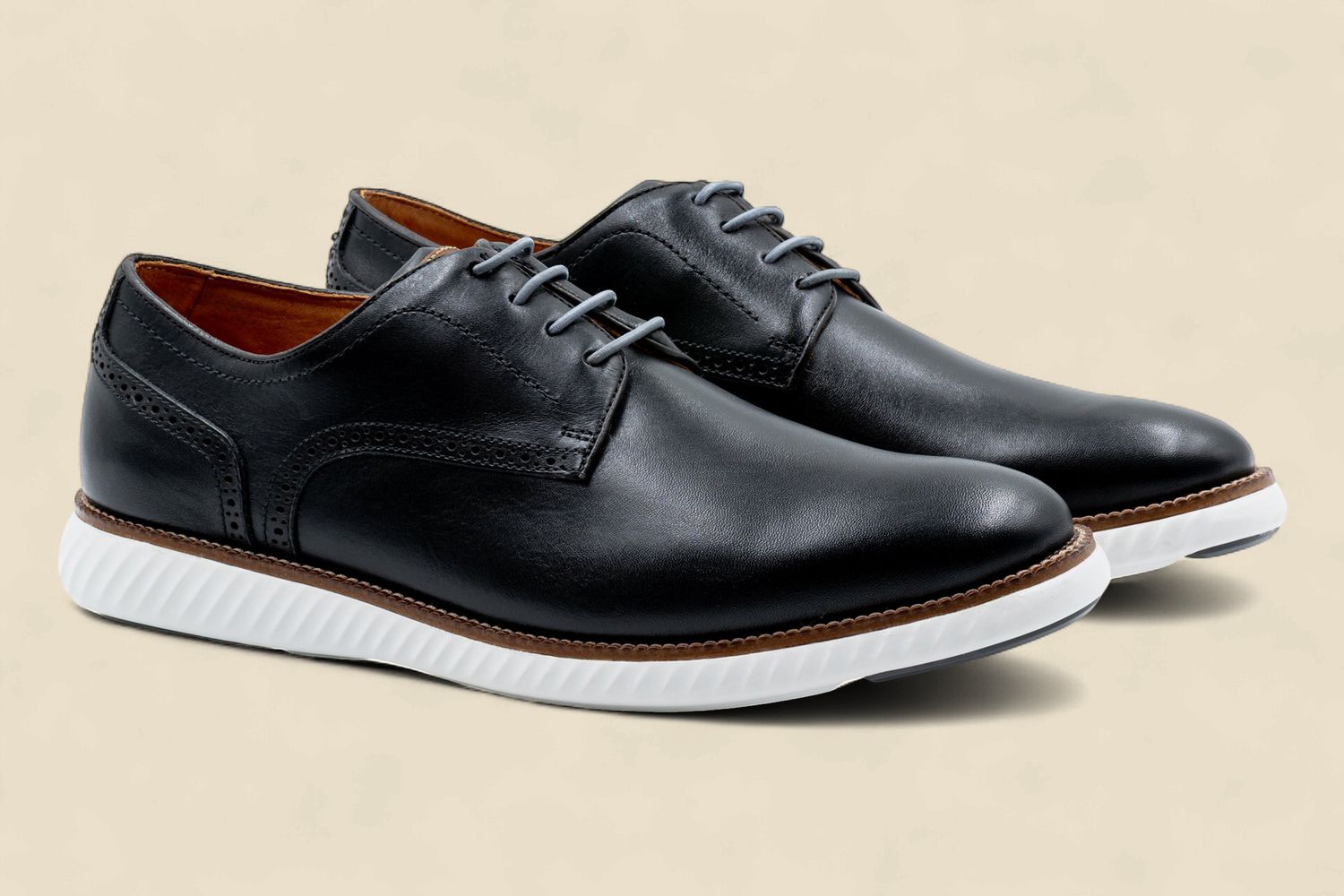 COUNYRAIRE SADDLE LEATHER PLAIN TOE - BLACK