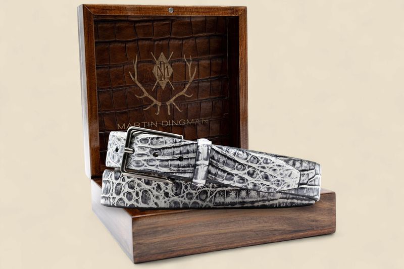 ONE BY ONE CAIMAN CROCODILE - PEWTER