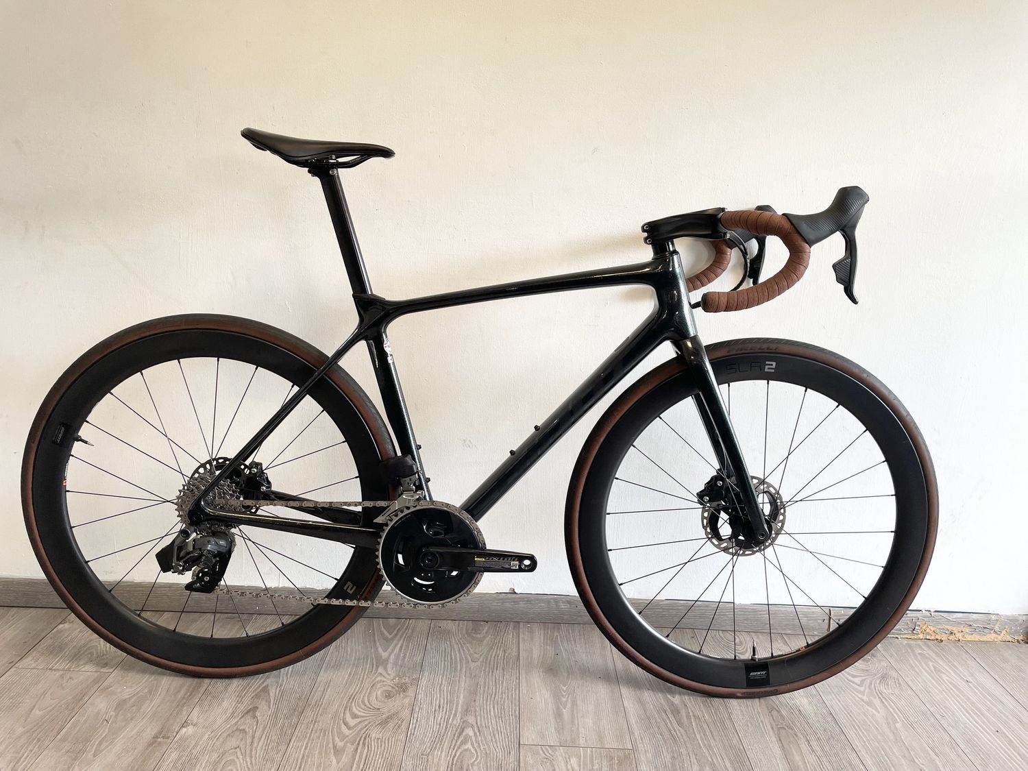TCR ADVANCED PRO 1