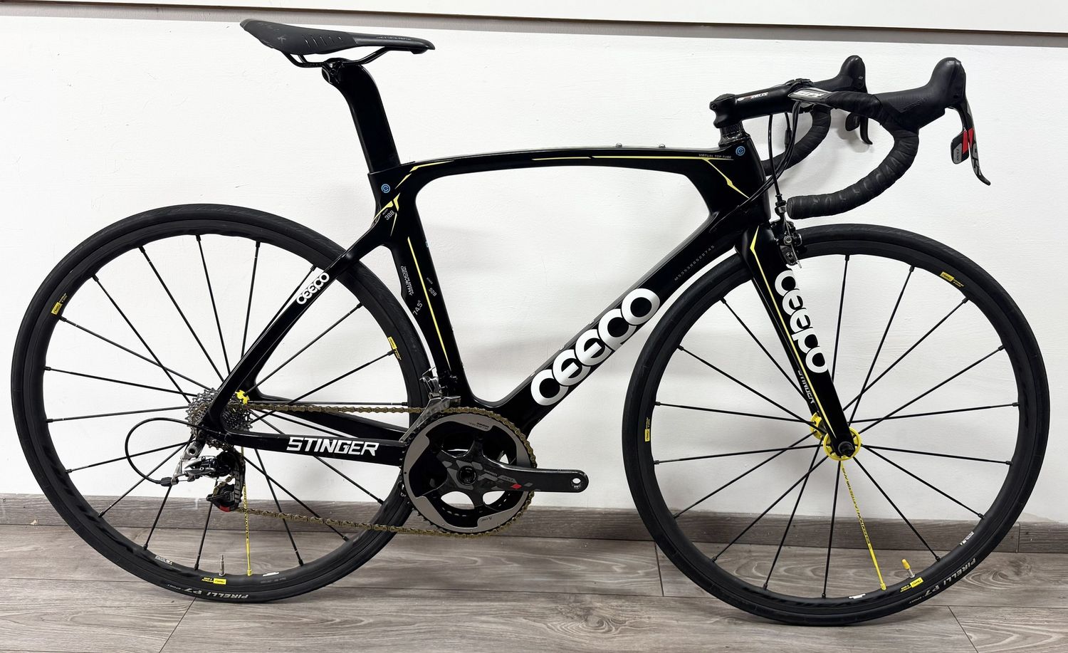 Ceepo - Stinger