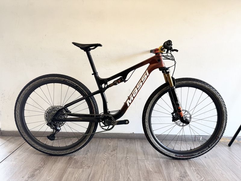 Massi - Aire SL