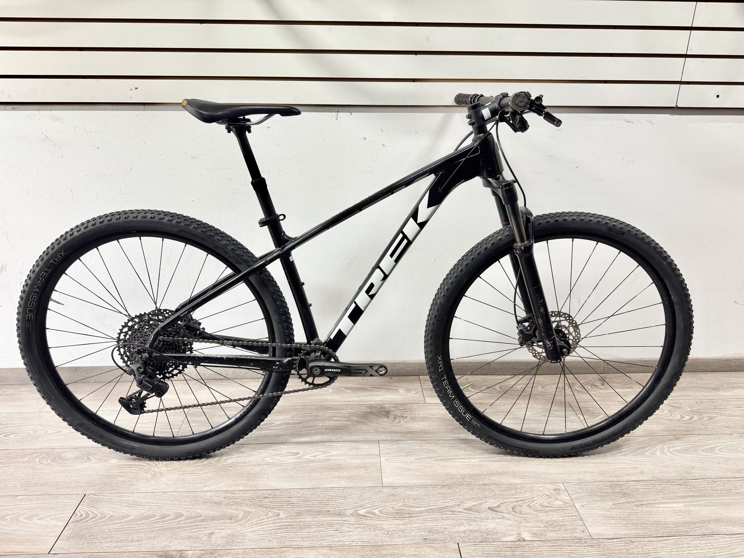 TREK - X-CALIBER 8