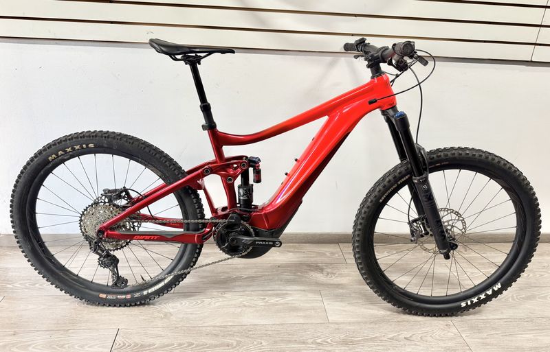 GIANT - REIGN E+ PRO 1