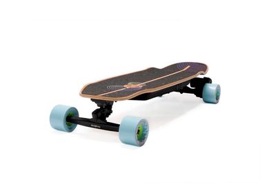 Evolve Stoke Series Electric Skateboard – 3000W | Range 15 km | Speed 36 km/h