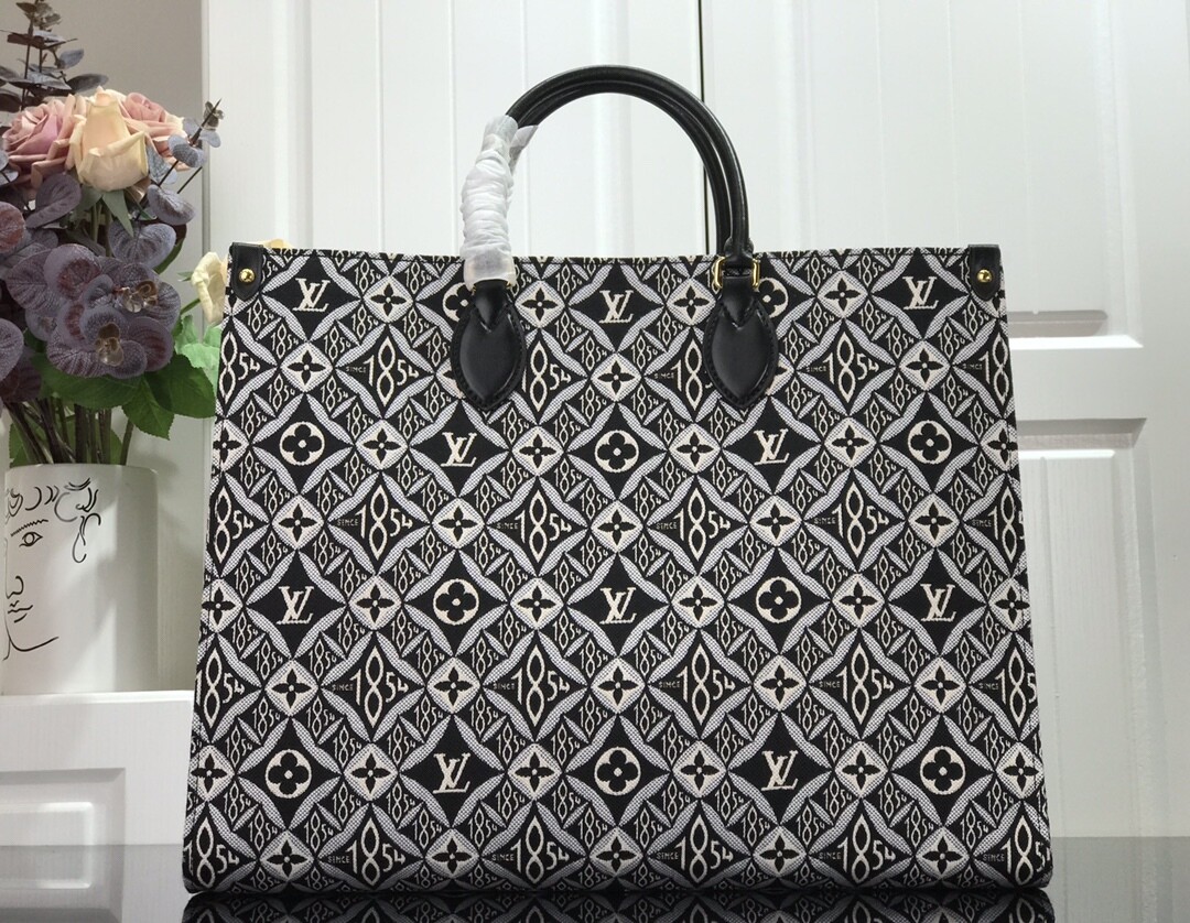 SINCE 1854 ONTHEGO GM TOTE, Grey, Jacquard Since 1854 textile