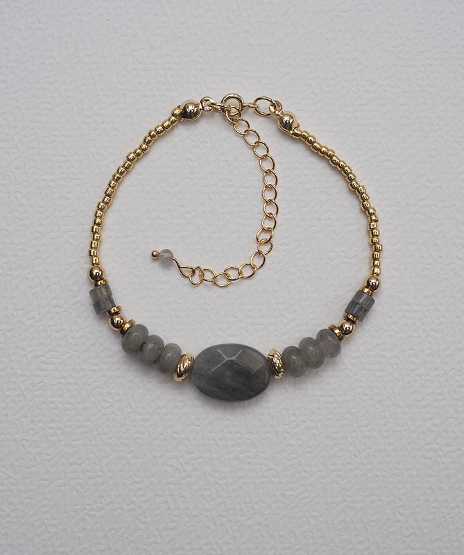 Bransoletka "Golden Labradorite"