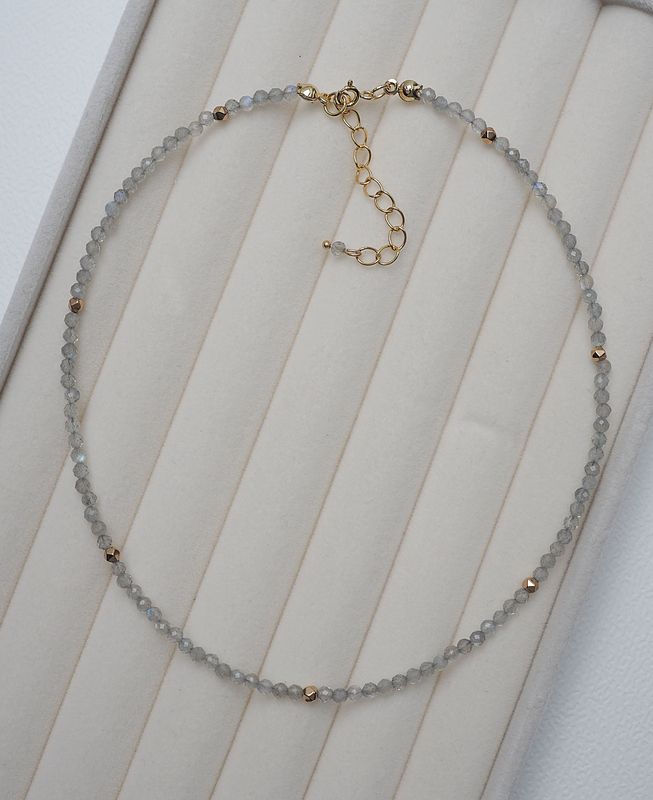 Choker &quot;Delikatność - labradoryt 3mm&quot;