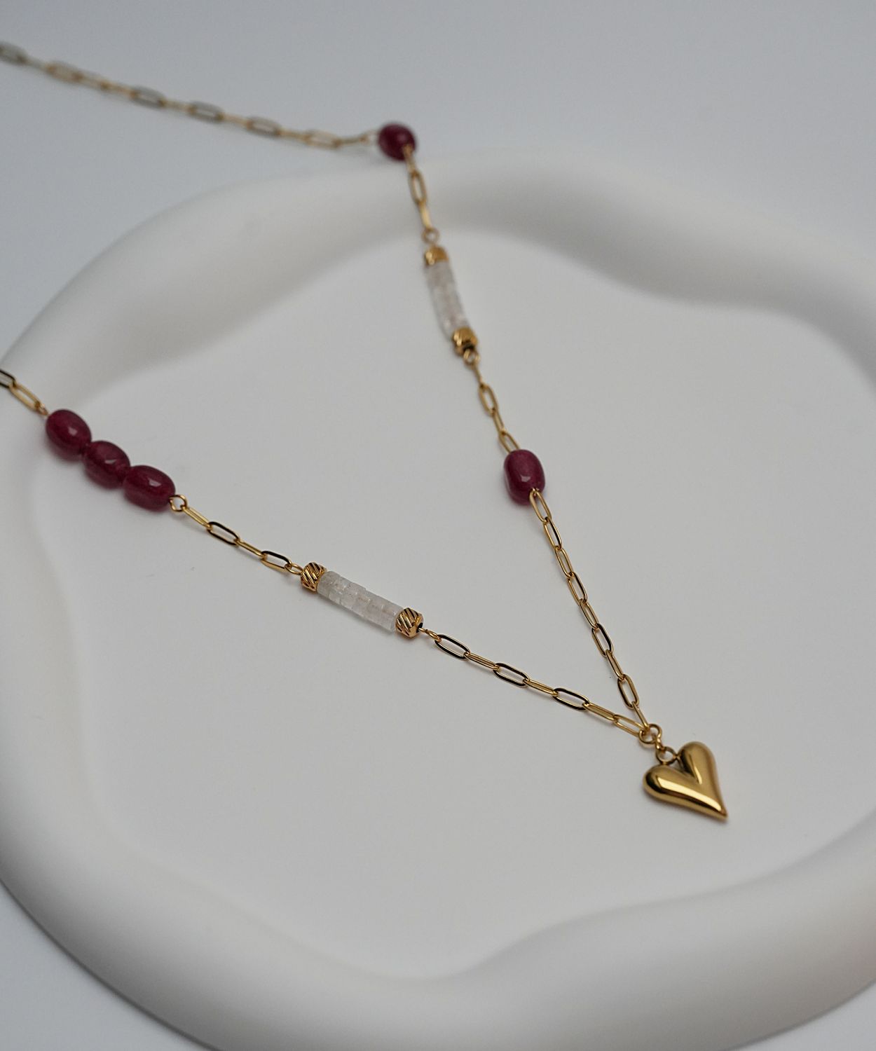 Łańcuszek "Love Me or Leave Me"