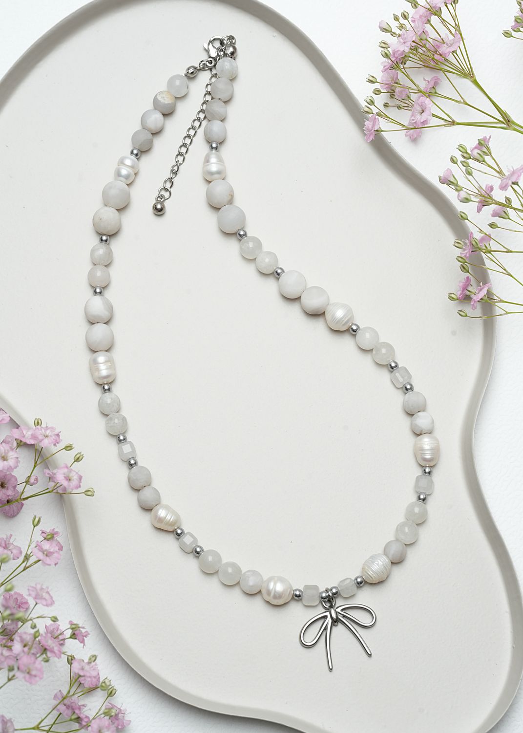 Naszyjnik "Silver Bow"