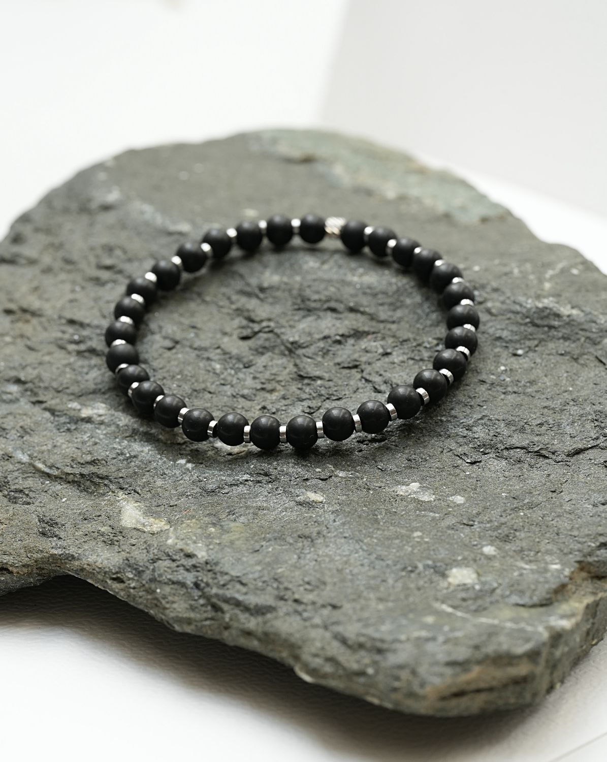 Bransoletka męska personalizowana Onyks Mat 6mm