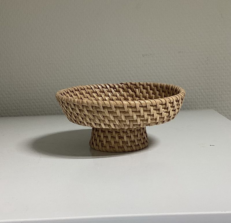 Schaaltje rotan voet M