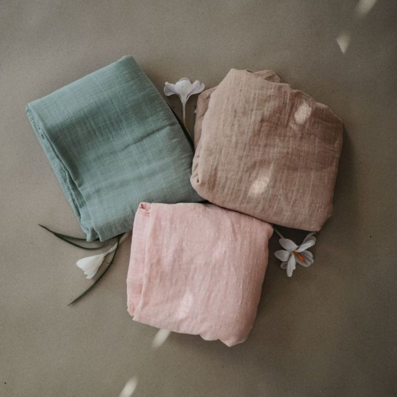 Mushie muslin swaddle - Pale taupe