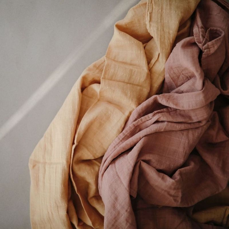Mushie muslin swaddle - Tawny birch