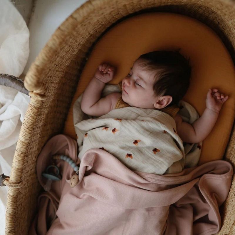 Mushie muslin swaddle - Butterflies