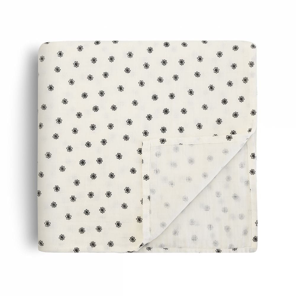 Mushie muslin swaddle - Black daisy