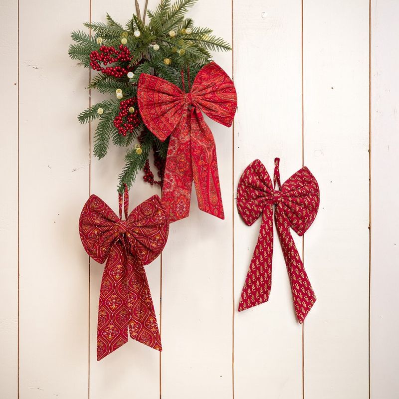 Hanger sari strik roodtinten