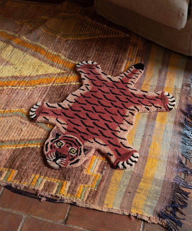 Tula wise tiger rug small
