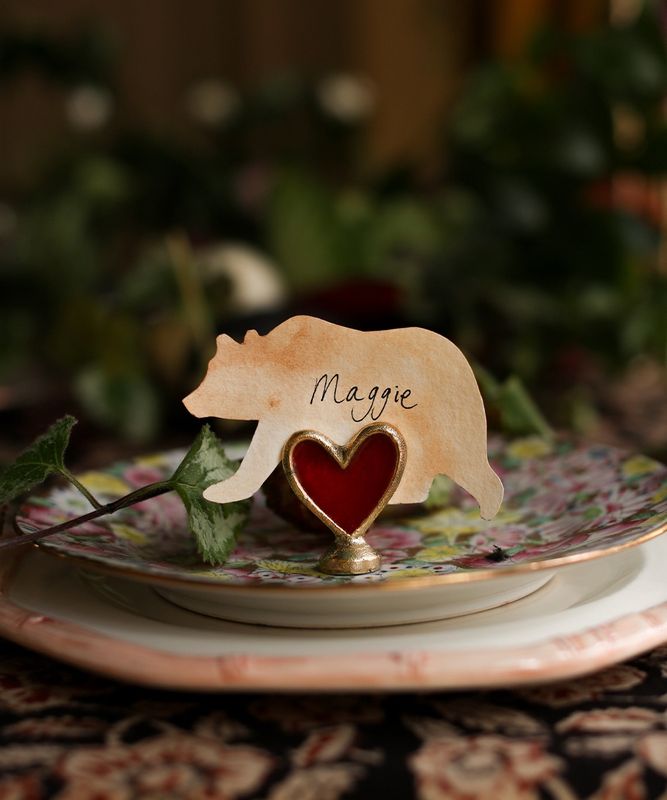 Pyar heart card holder