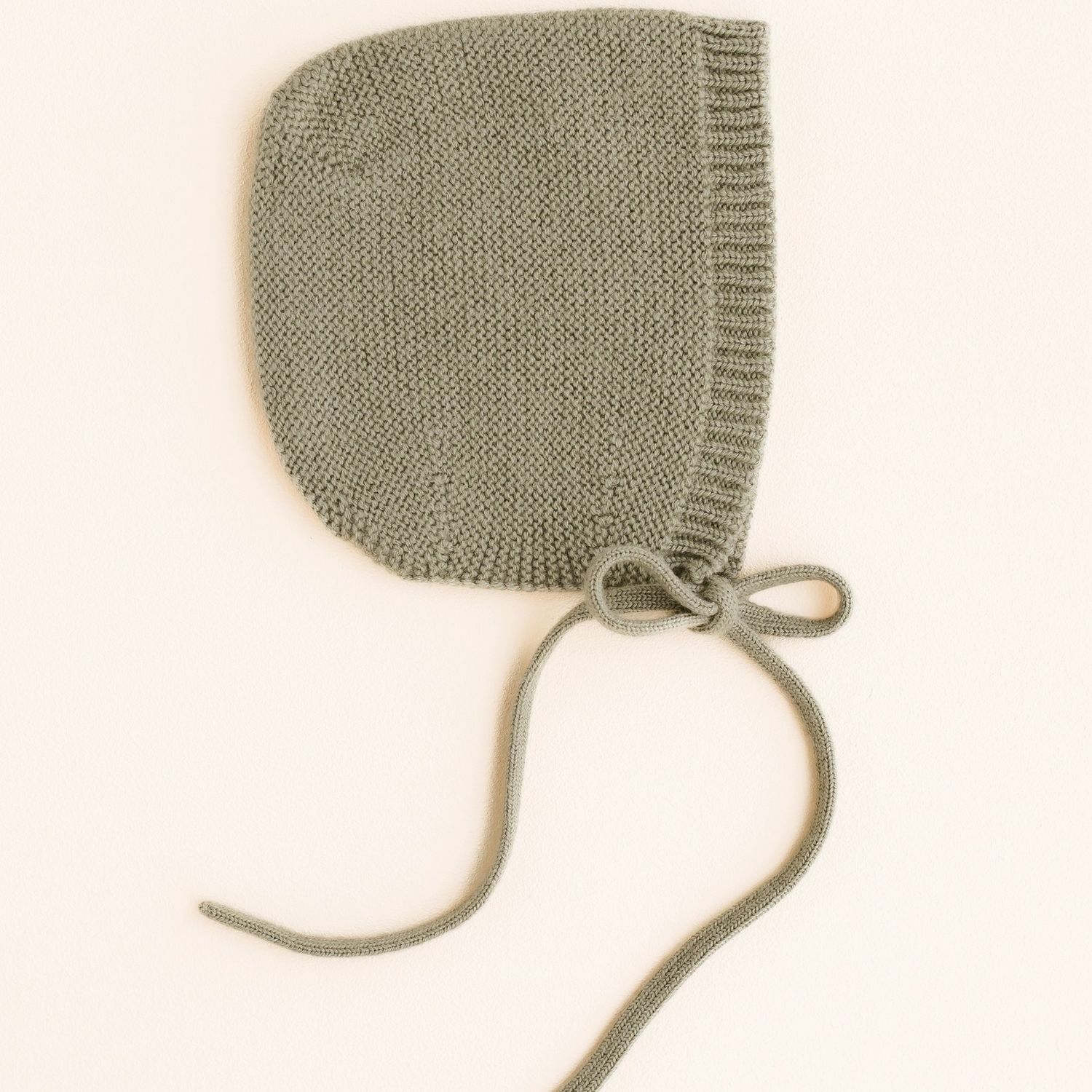 Hvid - bonnet dolly artichoke