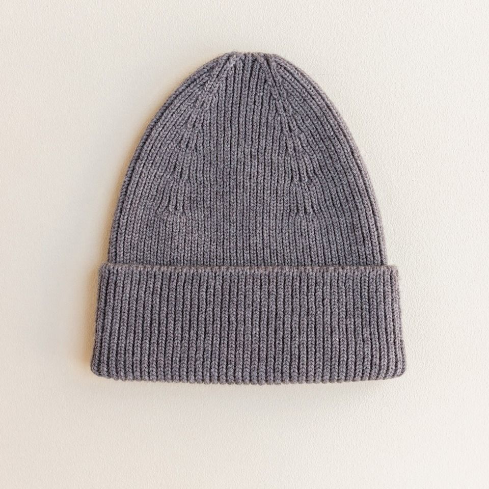Hvid - beanie fonzie otter