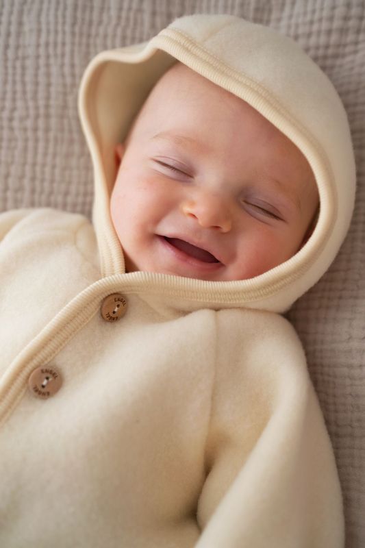 Hooded jacket, with wooden buttons - natural