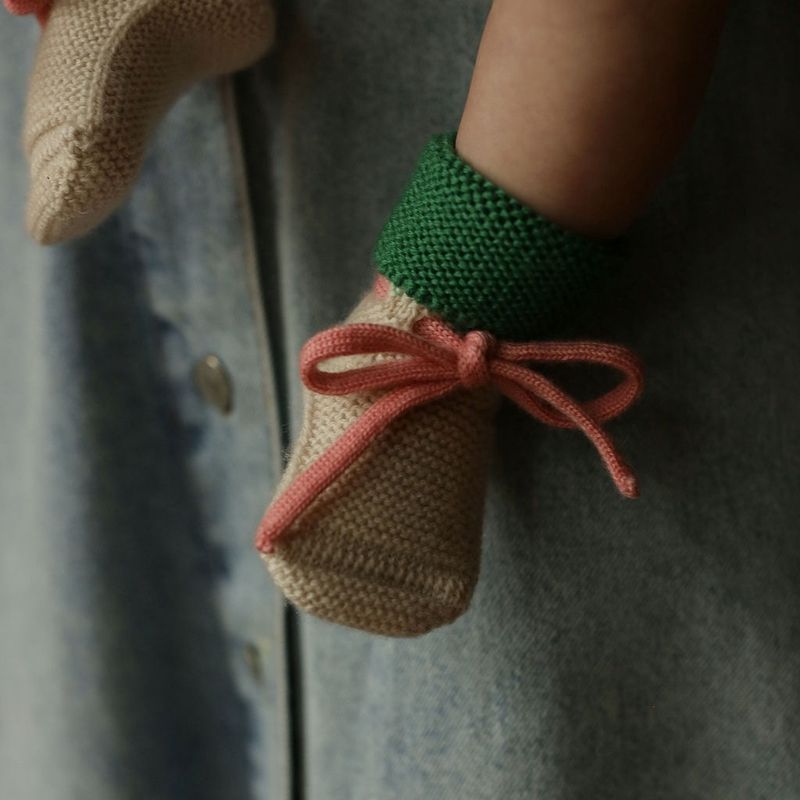 Hvid - booties cream / grass