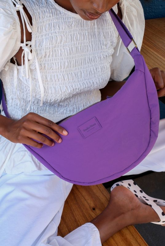 Textured Puffy Adult Fanny Pack - Purple