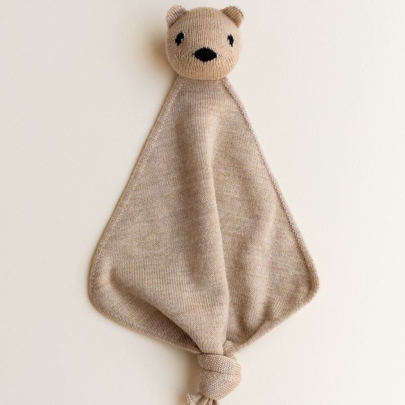 Hvid- teddy tokki sand