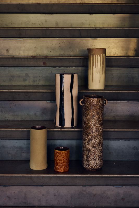 Long vase mud brown