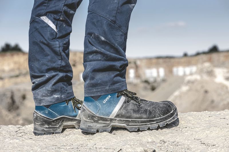 UVEX 2 Schnürstiefel