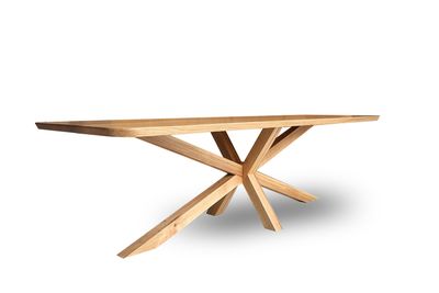 Massiv design Esstisch nach Maß aus Eiche oder Amerikänische Nussbaum 160x200cm Metal Gestell