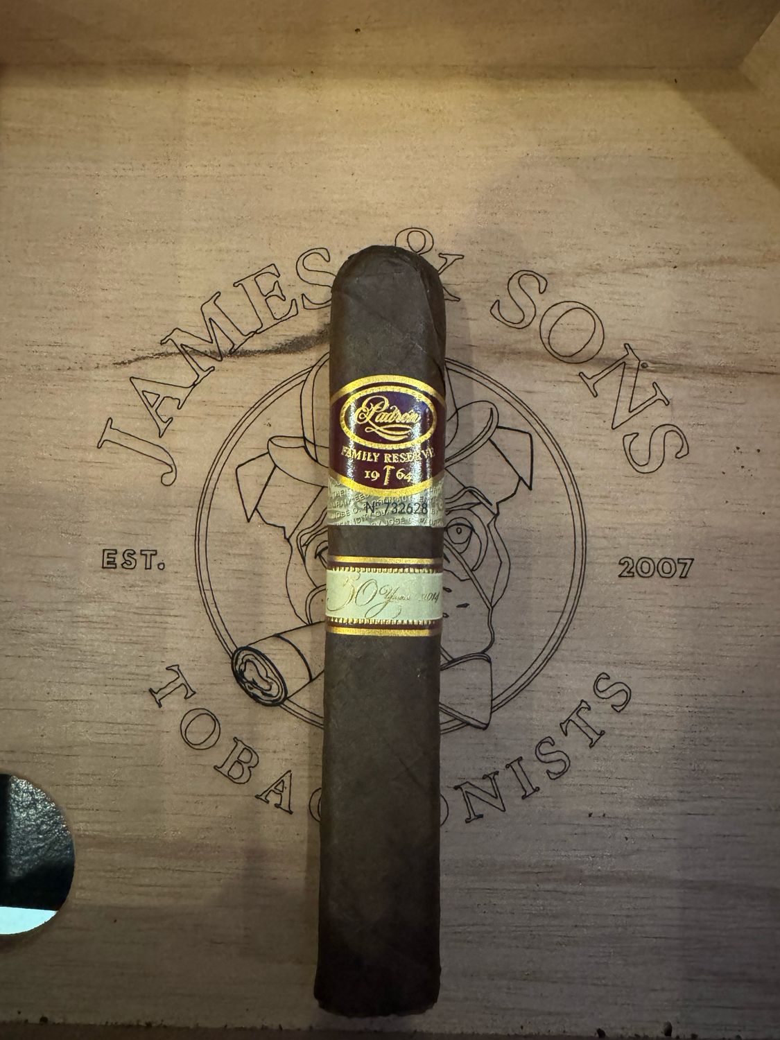 Padron Family Reserve 50 year Maduro (5x54) Single