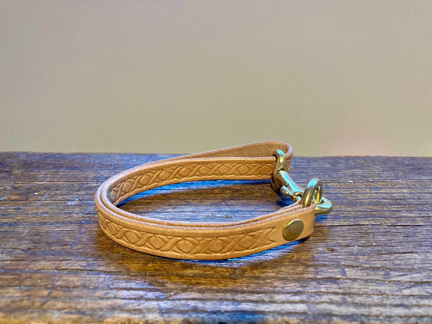 Wrist lanyard, petite