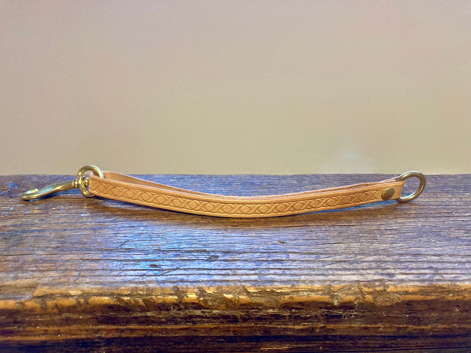 Wrist lanyard, petite