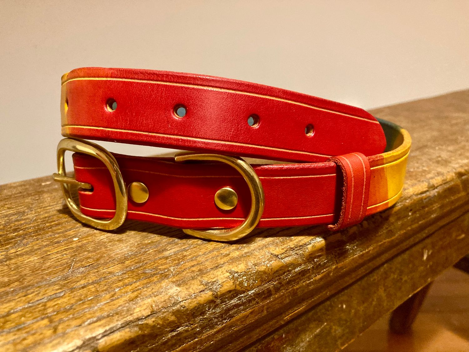 Grand Prismatic Signature Collar