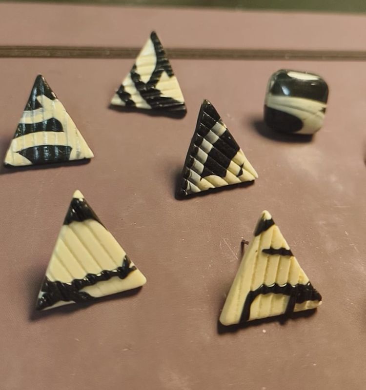 Ladaczeko - kolczyki sztyfty