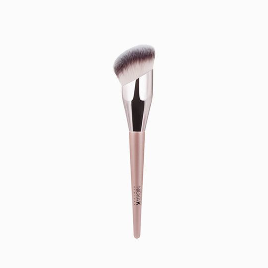 ANGLED FOUNDATION BRUSH