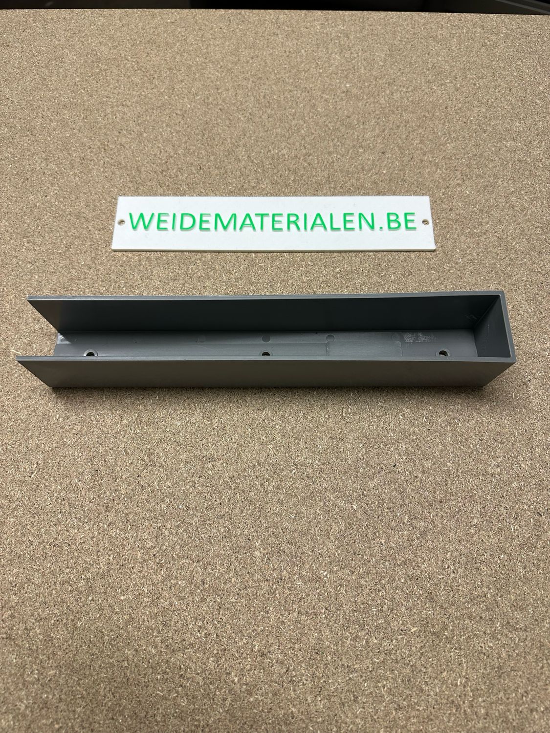 Betonplaathouder PVC U-profiel Betonplaathouder PVC U-profiel
