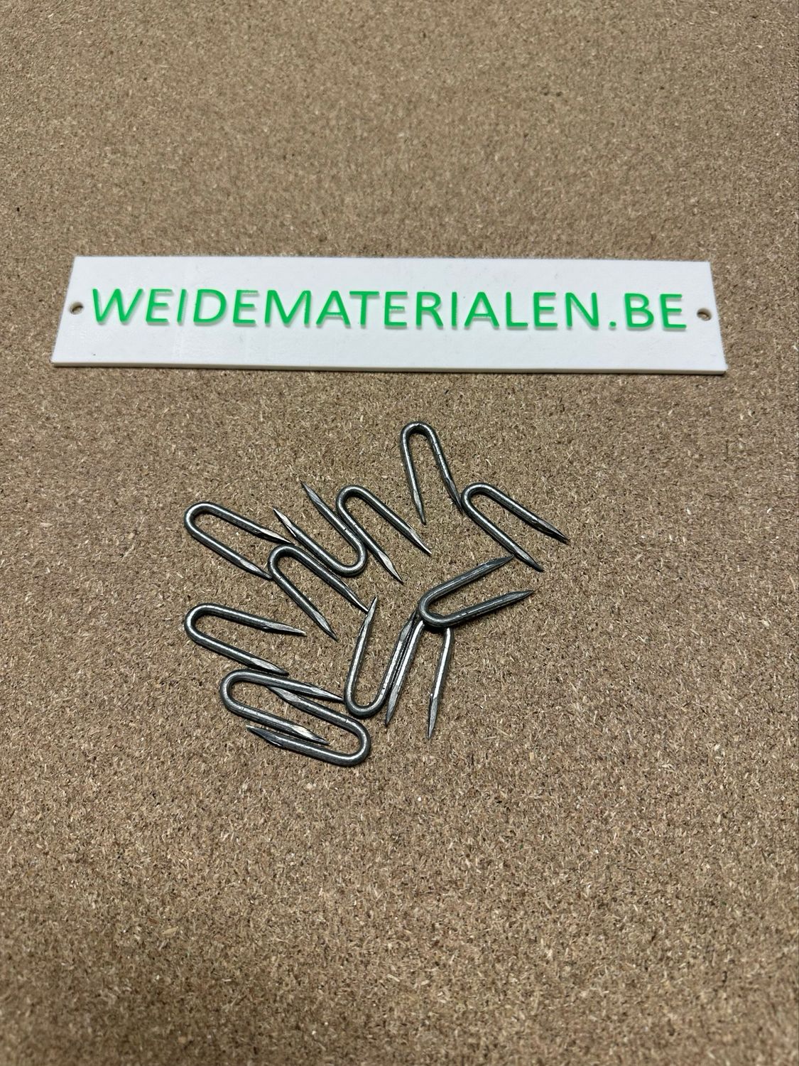 Emmer krammen 3,5 x 35 mm (5kg) Emmer krammen 3,5 x 35 mm (5kg)