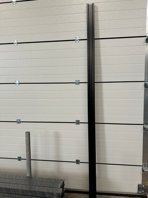 Aluminium tussenpaal