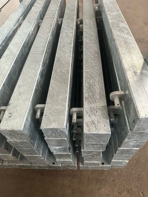 Poortpaal duim vierkant 10x10