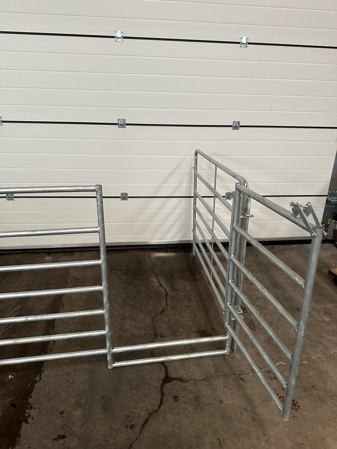 Koppelbaar schapenhekken Deluxe 152cm met deur. Koppelbaar schapenhekken Deluxe 152cm met deur.
